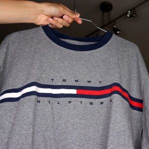 Tommy Flag Tee!